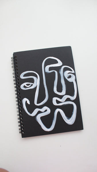 Sencilla 2 Faces Notebook